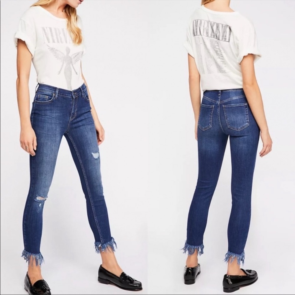 Free People Great Heights Frayed Skinny Jeans Size 26